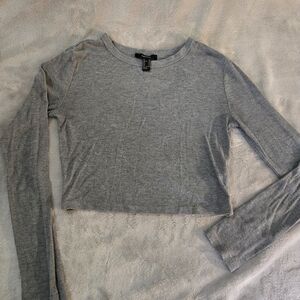 Forever 21 Heather Gray Long Sleeve Crop Top